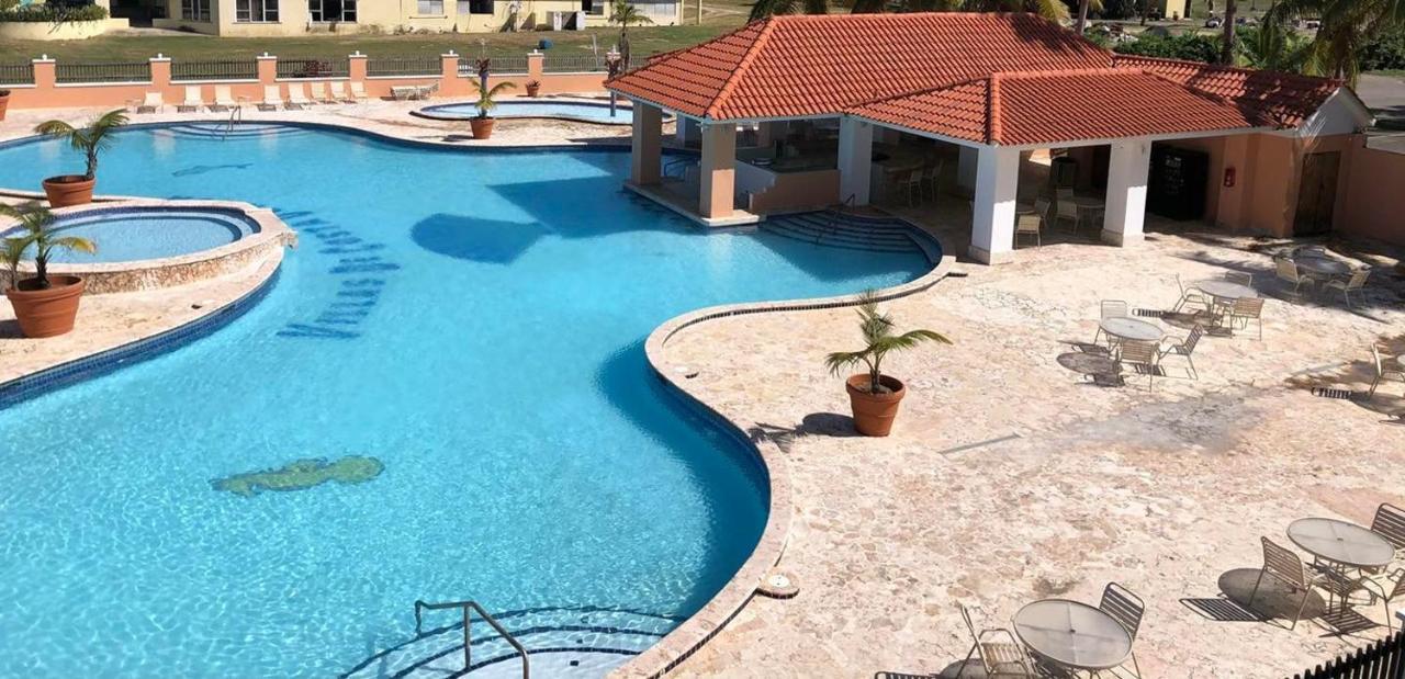 Golden Dream Villas Isabela Eksteriør billede
